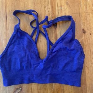 Lululemon deep v sports bra